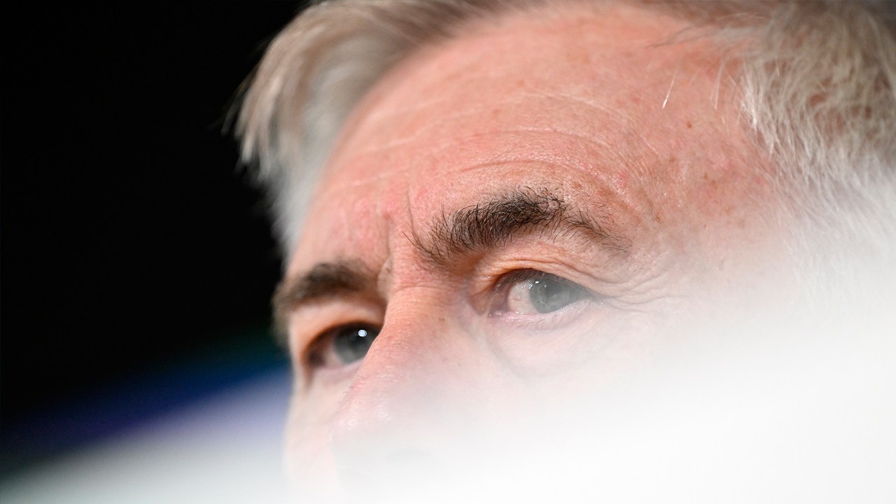 Foto - 5 puanlık fark Fenerbahçe’yi bakın nereye getirdi yine! Mourinho'ya güle güle! Fenerbahçe yılın bombasını patlatacak mı gerçekten?!?