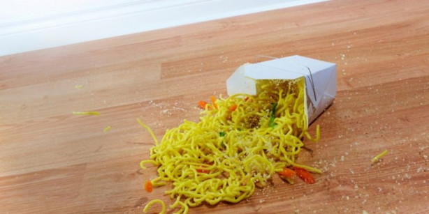 Foto - Yere düşen yiyecek yenir mi? İşte cevabı!