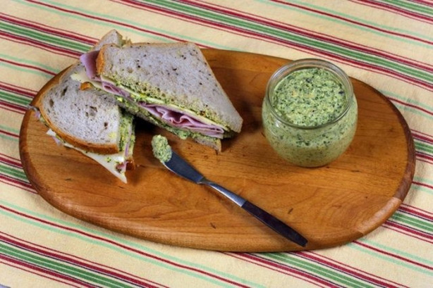 Foto - Yere düşen yiyecek yenir mi? İşte cevabı!