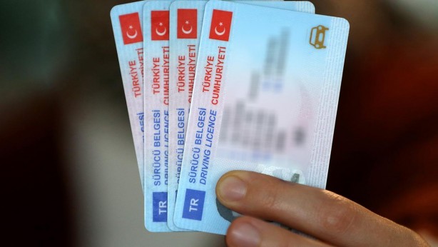 Foto - 5 yıldan uzun süredir ehliyeti olanlar dikkat! Son gün 31 Mayıs! Ödemeyene büyük ceza var