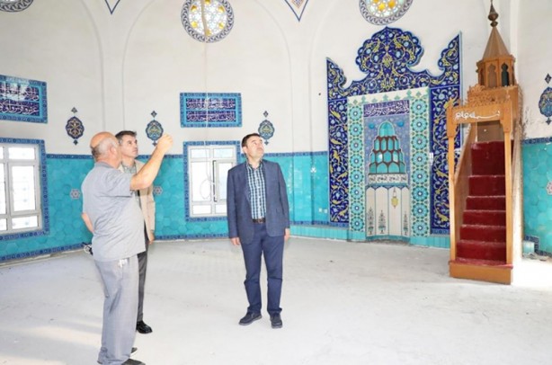 Foto - 5 yıldır ibadete kapalıydı: Çinili Camiinden sevindiren haber var