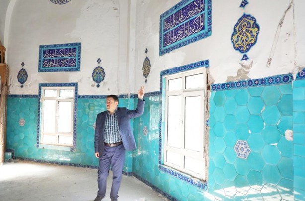 Foto - 5 yıldır ibadete kapalıydı: Çinili Camiinden sevindiren haber var