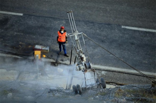 Foto - 50 metreyi 45 saniyede tırmanıyor!