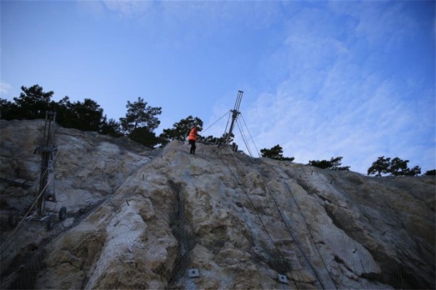 Foto - 50 metreyi 45 saniyede tırmanıyor!