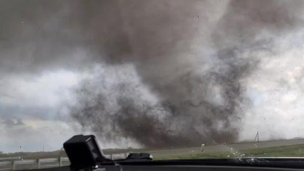 Foto - 50 milyon kişi tehlike altında! ABD’de 24 saatte 80 hortum