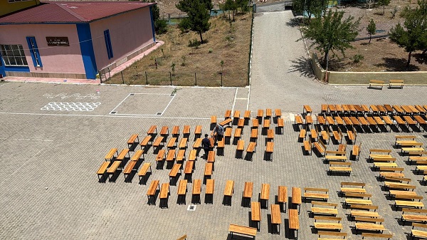 500 bin liralık tasarruf sağlandı! Herkes tatile giderken onlar bakın ne yapıyor