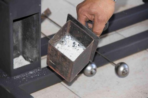 Foto - 500 lira ile kışı geçirebilecek bir buluş yaptı! Elektrik faturaları sonrası...