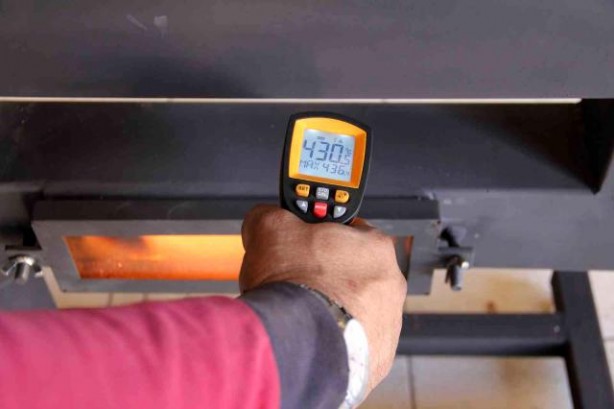 Foto - 500 lira ile kışı geçirebilecek bir buluş yaptı! Elektrik faturaları sonrası...