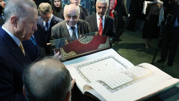 Foto - 500 yıllık kutsal törenden dikkat çeken an! Erdoğan da önlemini böyle aldı