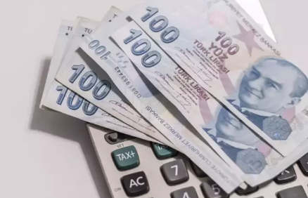 Foto - 5000 TL emekli ikramiyesi için yeni ek düzenleme, gelişmeyi duyurdular! Detaylar ortaya çıktı