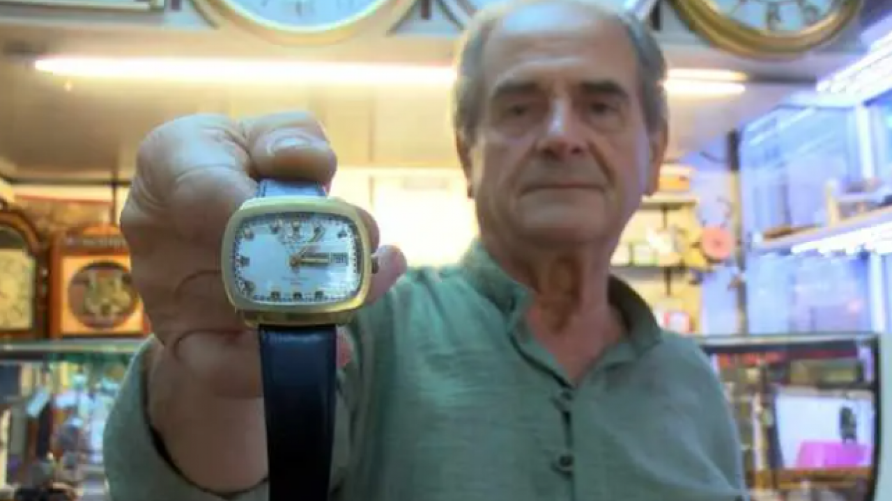 52 yıllık yeniden çalışır hale getirdi! Fiyatı dudak uçuklattı!