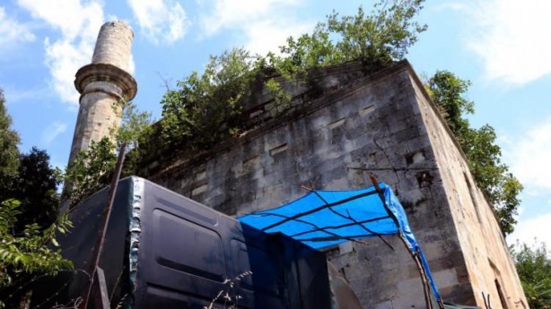 Foto - 5,5 asırlık cami yok olma tehlikesiyle karşı karşıya!