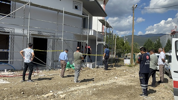 Foto - 55 yaşındaki adam inşaatta ölü bulundu