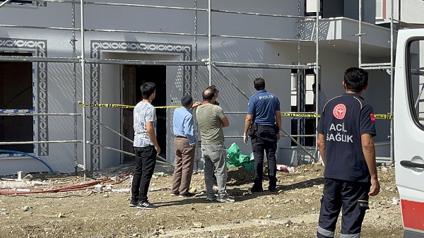 Foto - 55 yaşındaki adam inşaatta ölü bulundu