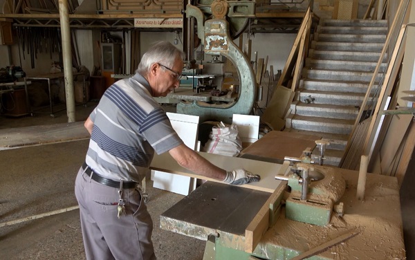 55 yıldır mesleğini aşkla yapıyor