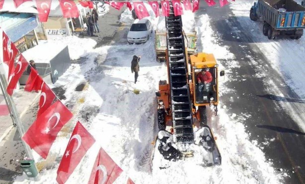 Foto - 55 yıllık kar rekoru kırılınca bakın ne yaptılar!