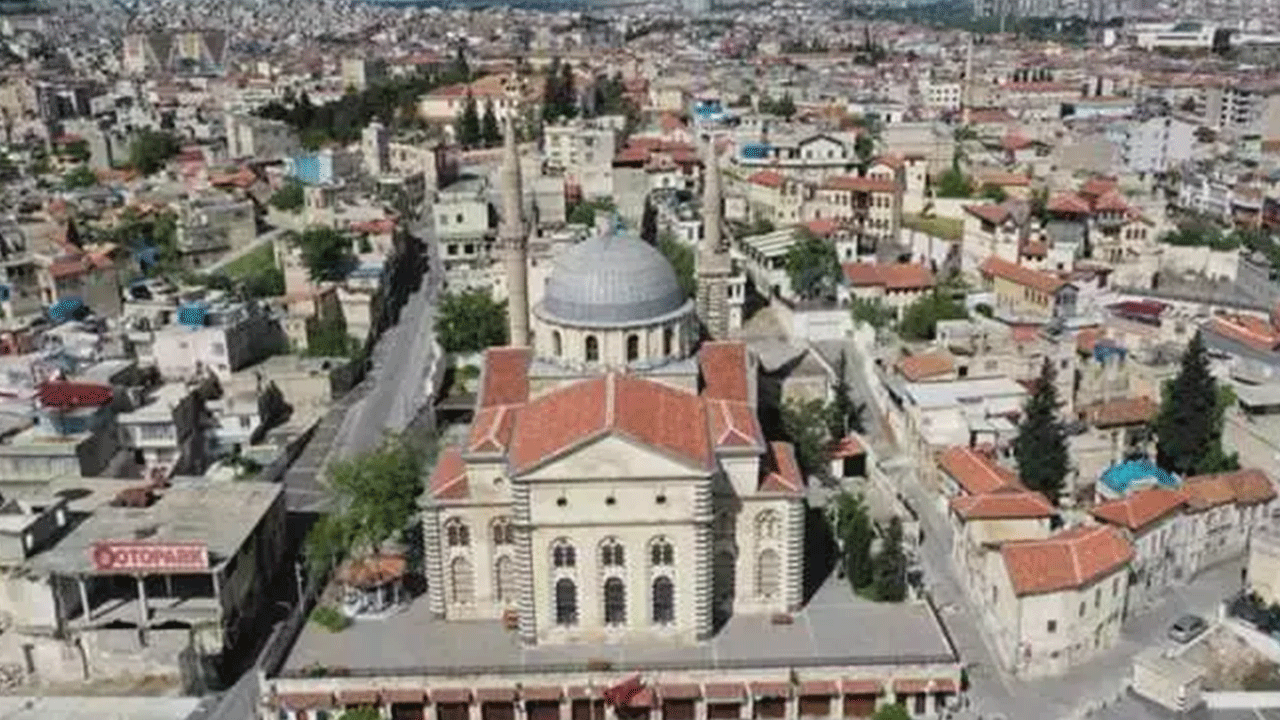 Foto - 57 ili geride bıraktı: Türkiye'nin en kalabalık ilçeleri belli oldu!