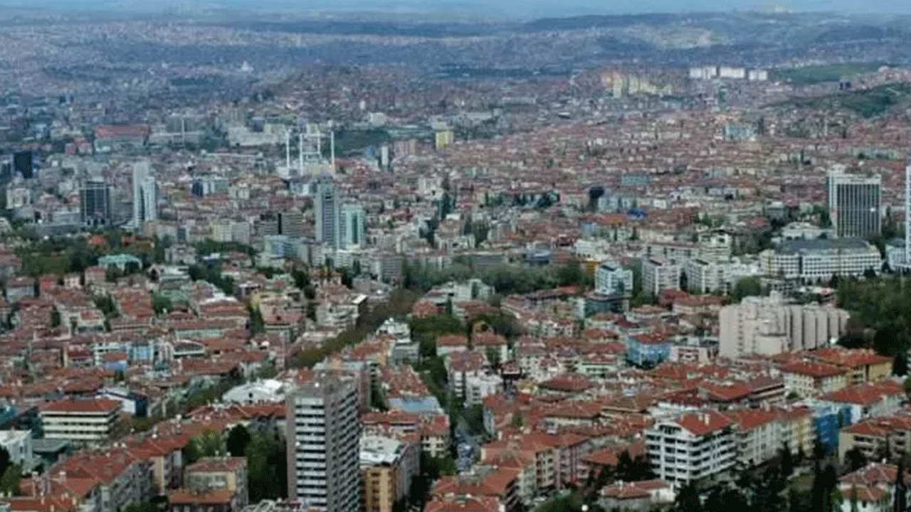 Foto - 57 ili geride bıraktı: Türkiye'nin en kalabalık ilçeleri belli oldu!