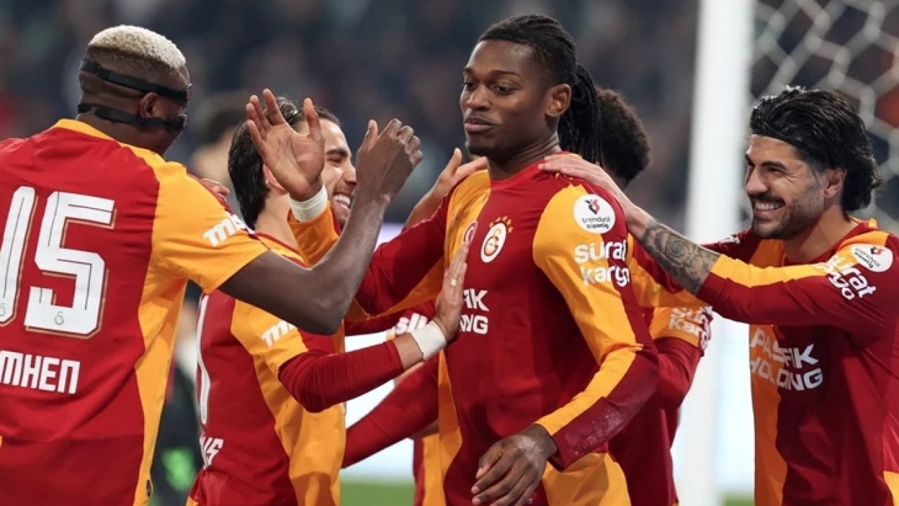 5/7 yer ikili mücadele ve 1/1 hava topu: Rafael Leao'da umut var! 