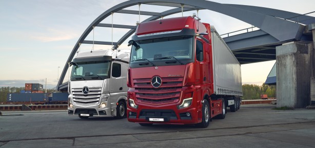 Foto - 57 yıldır Türkiye’den parlayan yıldız! Mercedes-Benz Türk ülkenin geleceğine yatırım yapmayı sürdürüyor!