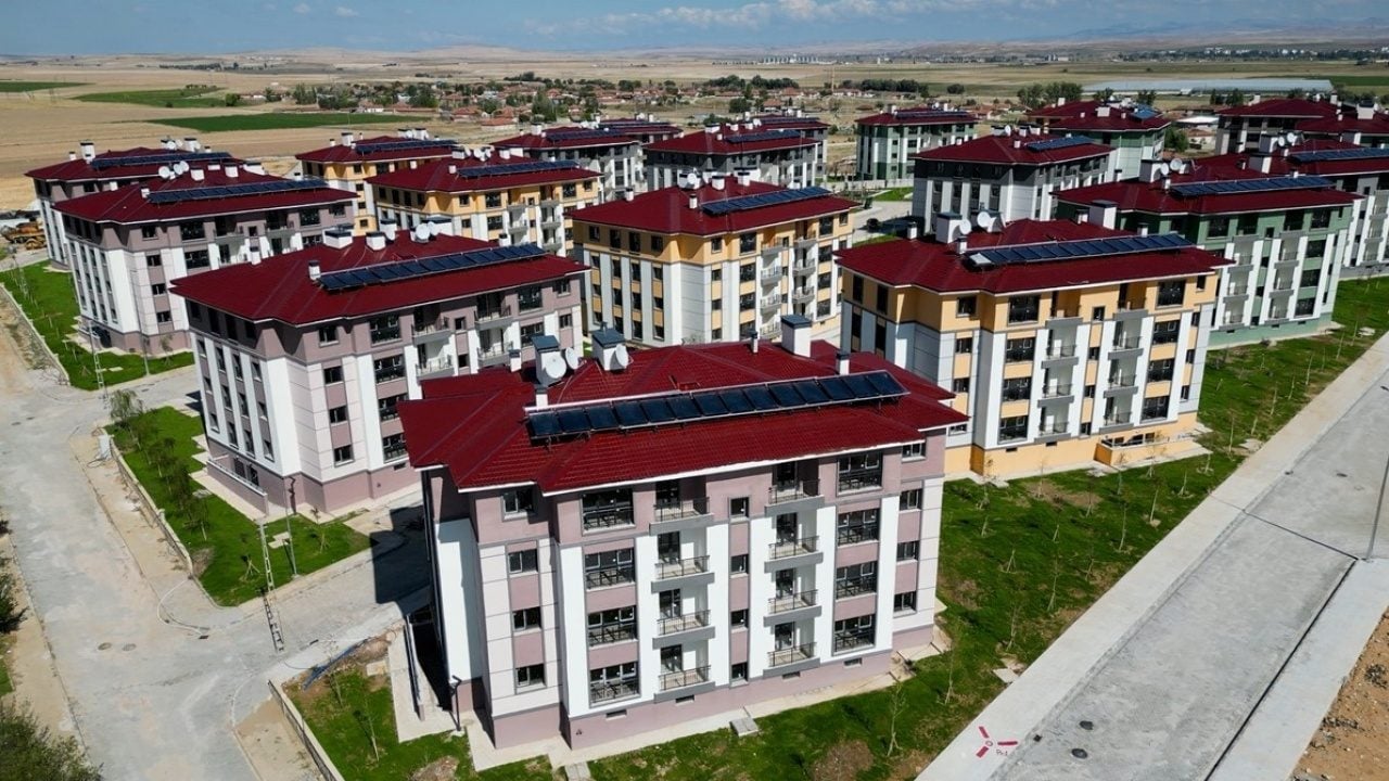 Foto - 58 şehirde inşa edildi! TOKİ, 9 ayda 83 bin 504 sosyal konutu tamamladı