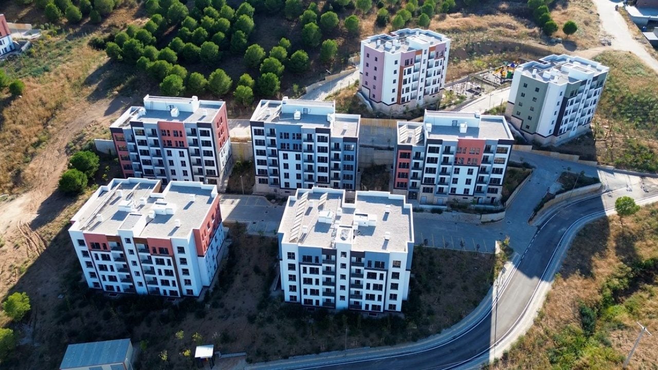 Foto - 58 şehirde inşa edildi! TOKİ, 9 ayda 83 bin 504 sosyal konutu tamamladı