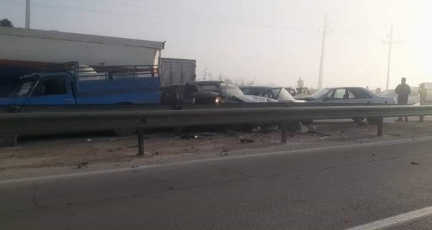 Foto - 59 araç karıştı! İran'da büyük kaza