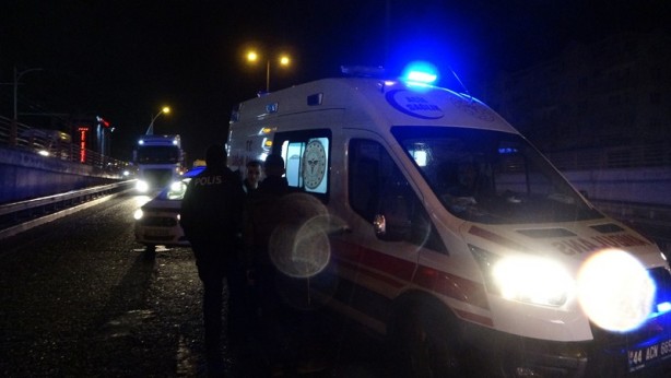 Foto - 6 araç birbirine girdi: 2 yaralı