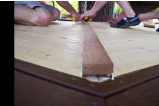 Foto - 6 ay uğraşıp muhteşem bir ağaç ev yaptılar!