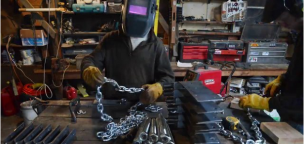 Foto - 6 ay uğraşıp muhteşem bir ağaç ev yaptılar!