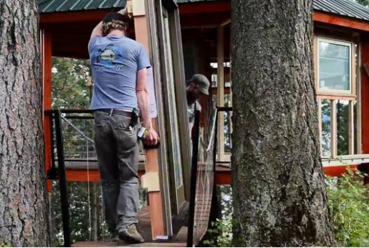 Foto - 6 ay uğraşıp muhteşem bir ağaç ev yaptılar!