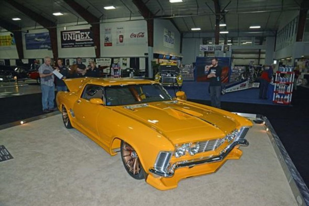 Foto - 6 bin TL'ye aldığı aracın değeri şimdi 1,5 milyon dolar!