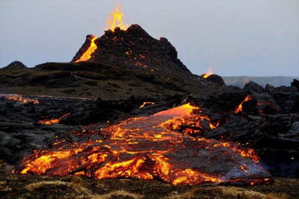 Foto - 6 bin yıl sonra uyandı! İzlanda'dan ürküten görüntüler