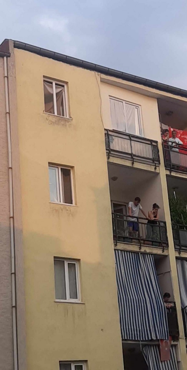 Foto - 6. kattan kendini boşluğa bırakan kadın feci şekilde can verdi!