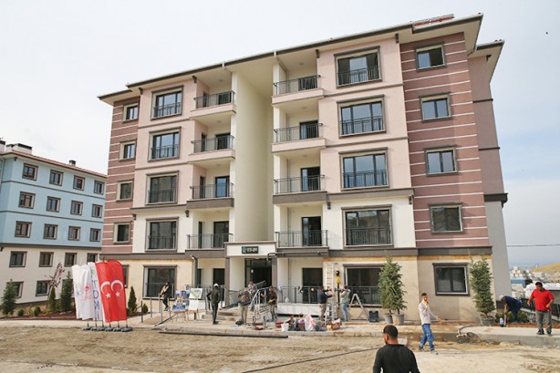 6 Şubat 2023’te afeti yaşadık ama, devlet-millet kenetlendik: "Yapamazsınız" diyenler "özür" dileyecek mi? Deprem konutlarının teslimatına başlanıyor