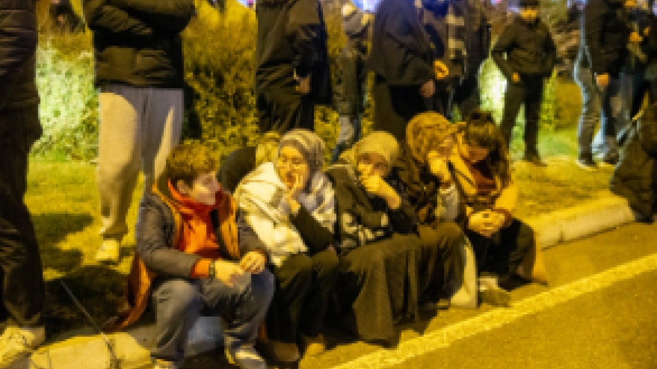 6 Şubat felaketinin yıl dönümünde 11 ilde sessiz anma