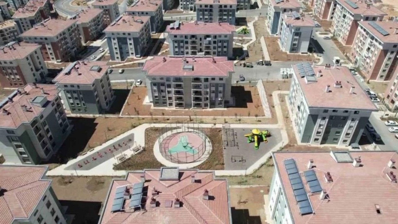 Foto - 6 Şubat’ın yıktığı Adıyaman’da büyük dönüş! Dev konut projesinde sona doğru