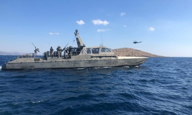 Foto - 6 ülke Türkiye'ye karşı birleşti! Helikopterler, savaş gemileri, savaş uçakları harekete geçti