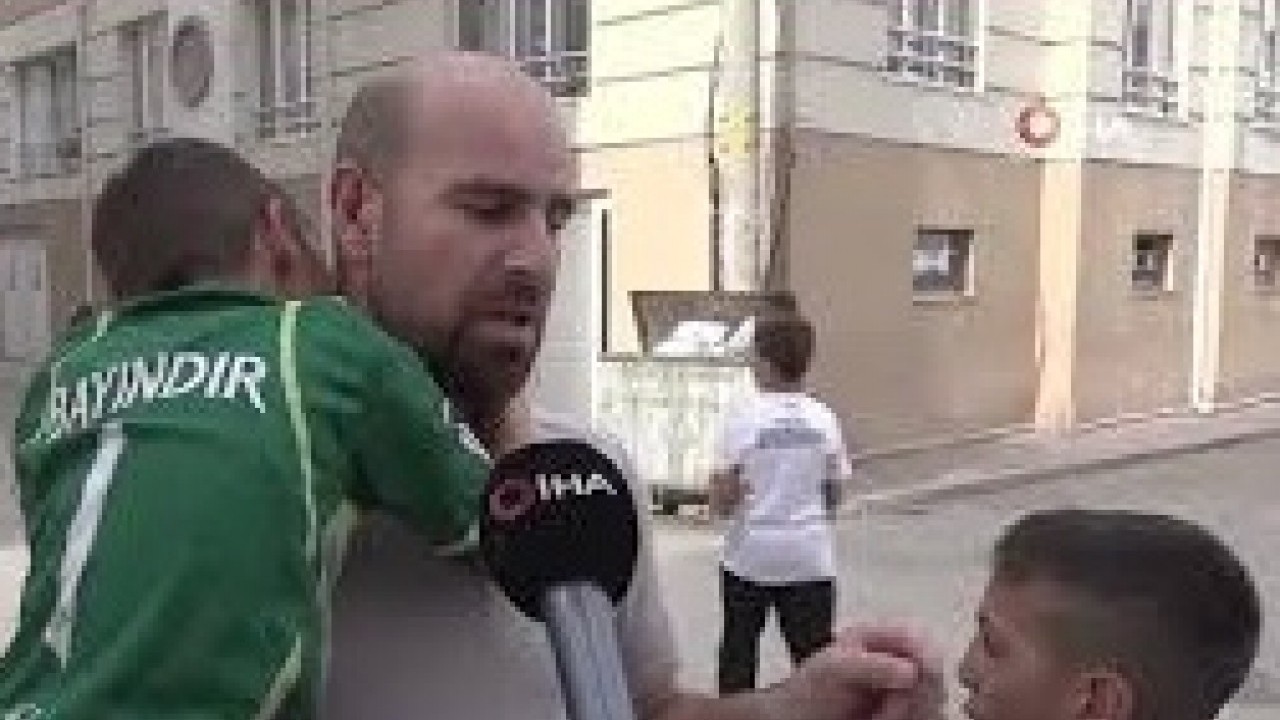 Foto - 6 yaşındaki çocuk sokağa attı, bulan kayıplara karıştı! Bir aile yana yakıla bu kutuyu arıyor