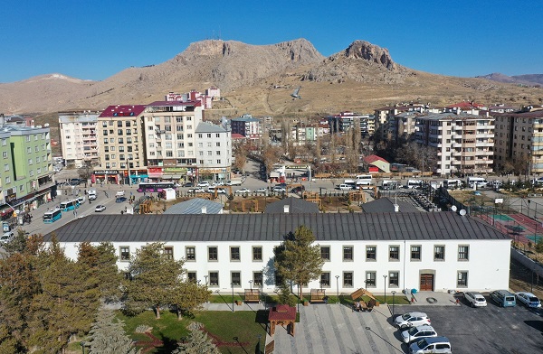 Foto - 60 bin kitap var! Bu kütüphane ışıl ışıl parlıyor 