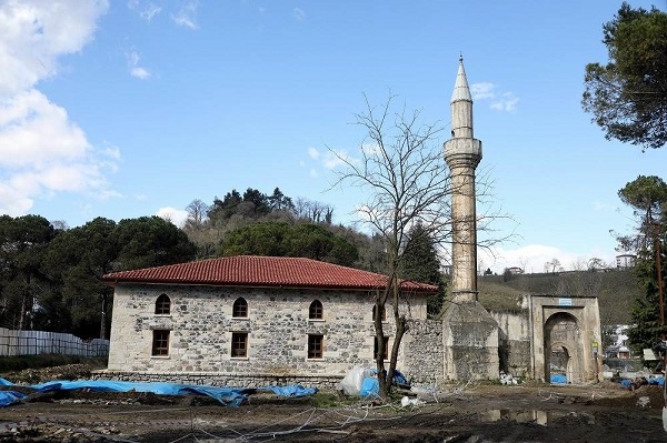 600 yıllık camii yeniden ibadete açılıyor