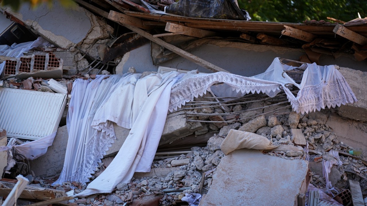 6.1'lik depremin bilançosu netleşiyor! Ağır hasarlı bina sayısı belli oldu: Murat Kurum açıkladı