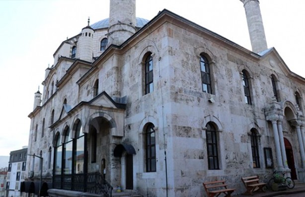 Foto - 638 yıldır dönüyor, görenler hayret ediyor! İşte Yıldırım Beyazıt'ın tarihi emaneti