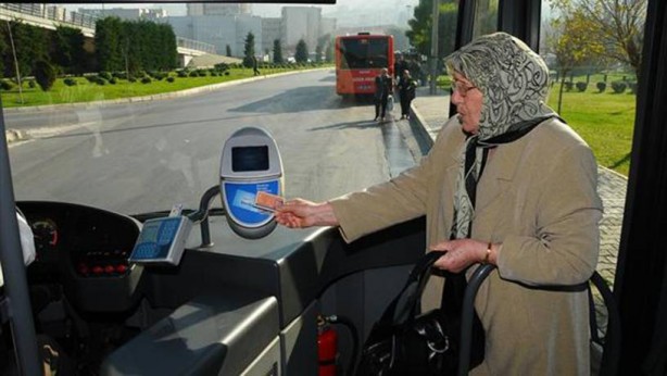 Foto - 65 yaş üstü ulaşım kartı olanlar dikkat! Bunu sakın yapmayın, hakkınızı kaybedebilirsiniz