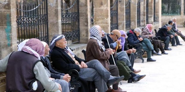 Foto - 65 yaş üstüne seyahat izni nasıl alınır?