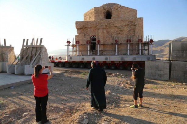 Foto - 650 yıllık Artuklu Hamamı böyle taşındı