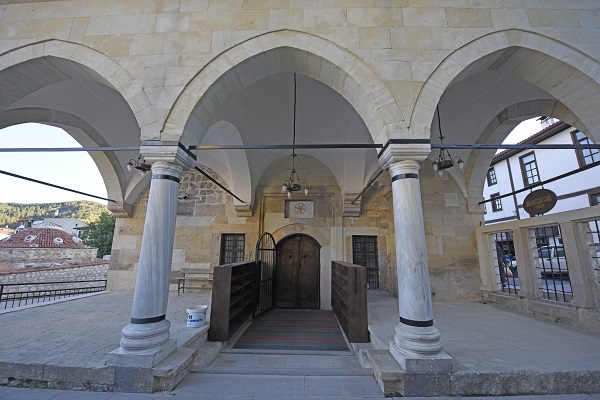 Foto - 666 yıllık bu kapı tüm gözleri üzerine çekiyor