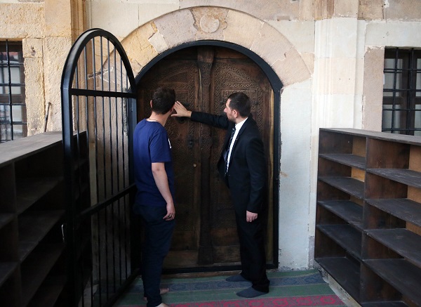 Foto - 666 yıllık bu kapı tüm gözleri üzerine çekiyor