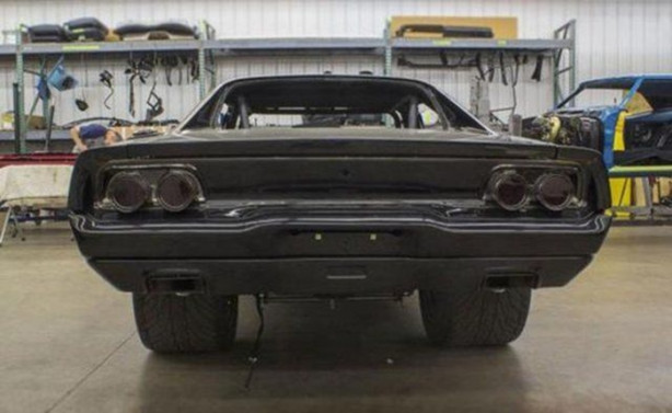 Foto - 68 model otomobili baştan aşağıya yeniledi!