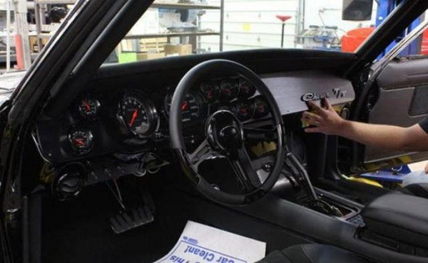 Foto - 68 model otomobili baştan aşağıya yeniledi!